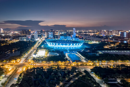 佛山世纪莲夜景