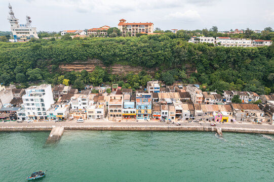 广西北海涠洲岛南湾街风光