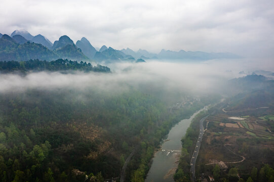 贵州荔波漳江大小七孔风景区