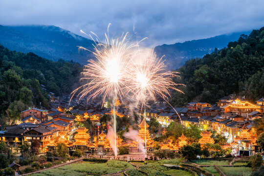 贵州肇兴侗寨夜景