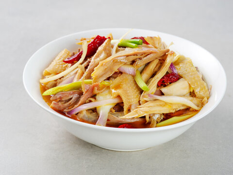 新疆椒麻雞主圖