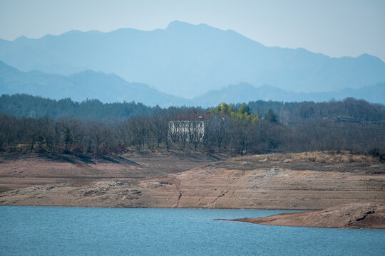 万佛湖远眺山水风光