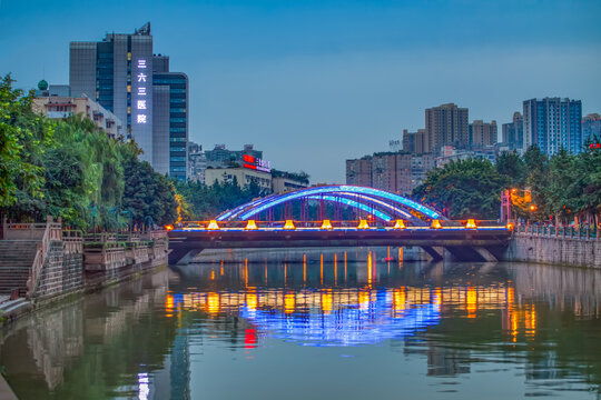 成都市南河夜景