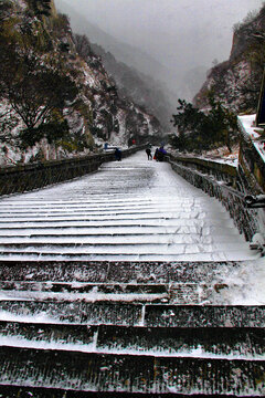 泰山十八盘台阶