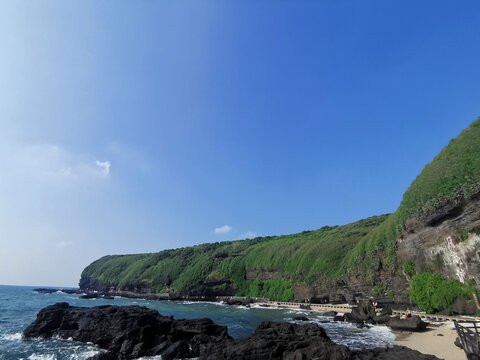 涠洲岛石滩海滩