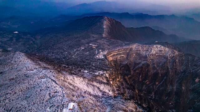 峨眉山风景