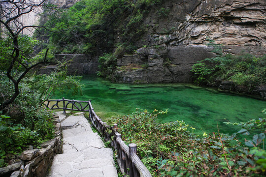 通天峡风景区