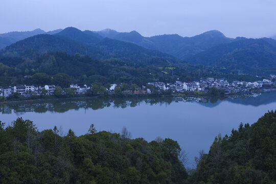 新安江山水画廊