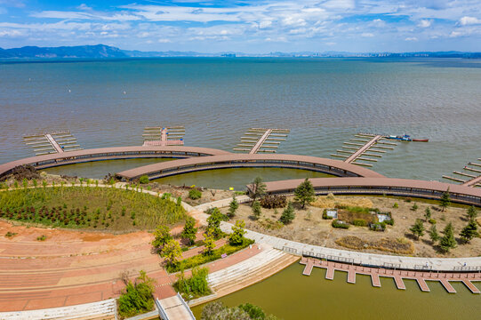 航拍滇池昆明古滇湿地游船码头