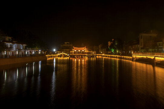 诏安怀恩公园夜晚风景