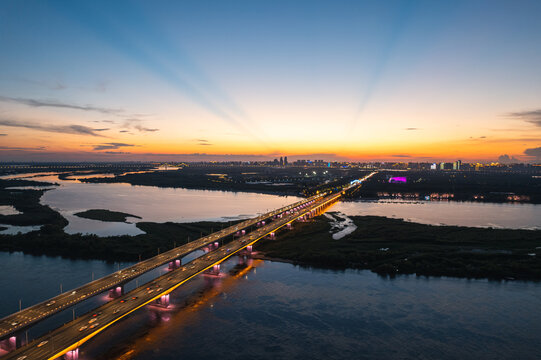 哈尔滨公路大桥城市夜景