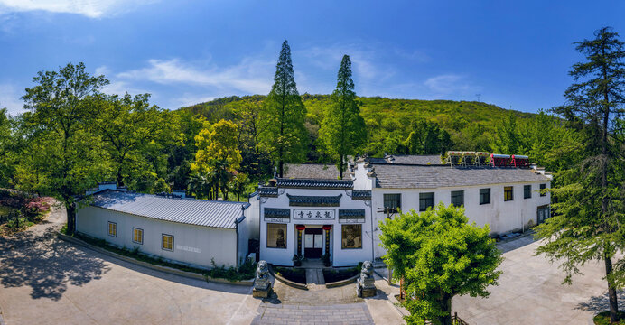 龙泉古寺