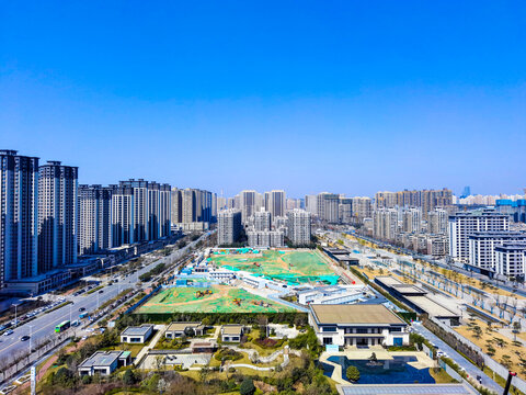 西安城市居民住宅区建筑群全景