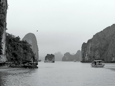 水墨下龙湾