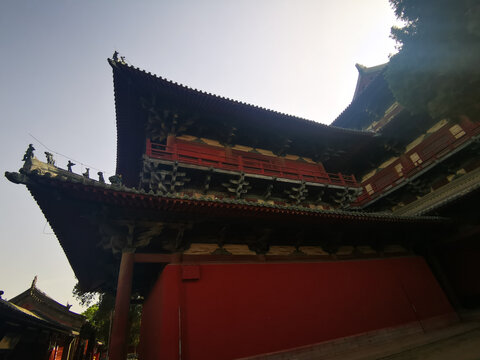 隆兴寺