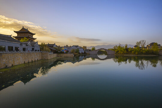 兴汉胜境风景区