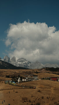 丽江玉龙雪山牦牛坪景区