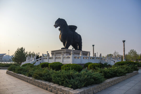河北省沧州市狮城公园铁狮子