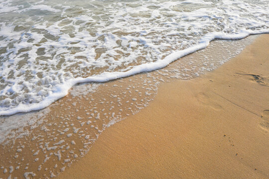 沙滩海浪