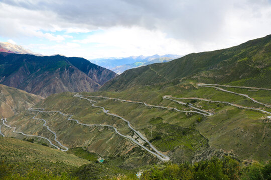 西藏山水