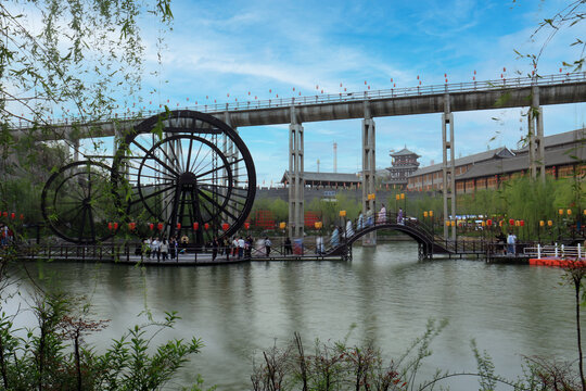 龙凤山水上乐园