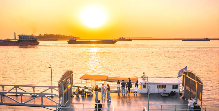 洞庭湖日落夕阳晚霞自然风光