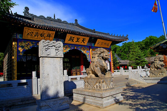 钟灵禅寺天王殿