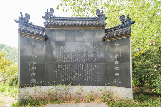 南京雨花台的二忠祠