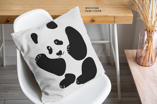 手绘可爱大熊猫抱枕图案