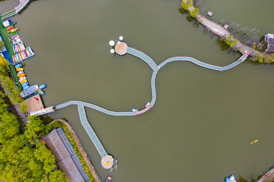 航拍云南丽江拉市海湿地公园