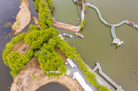 航拍云南丽江拉市海湿地公园