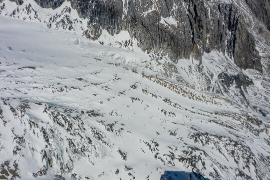 航拍云南丽江玉龙雪山冰川积雪