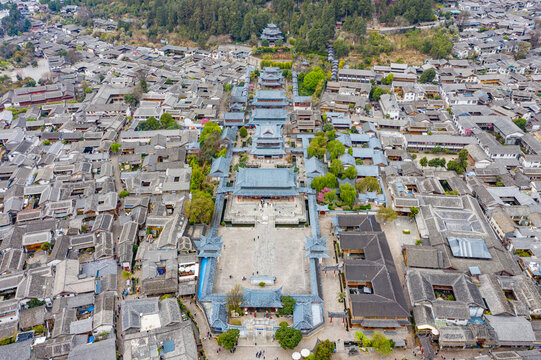 航拍丽江古城木府土司木氏衙署