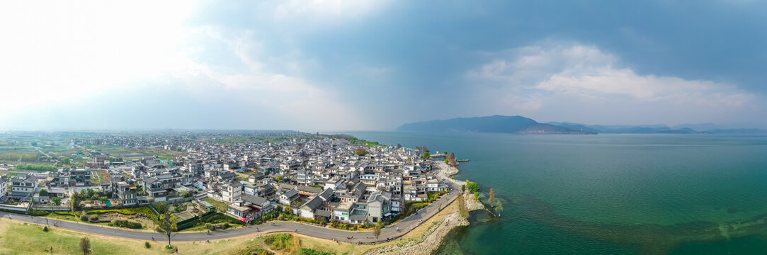 航拍云南大理洱海生态廊道美景