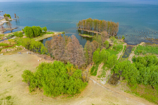 航拍云南大理洱海生态廊道美景