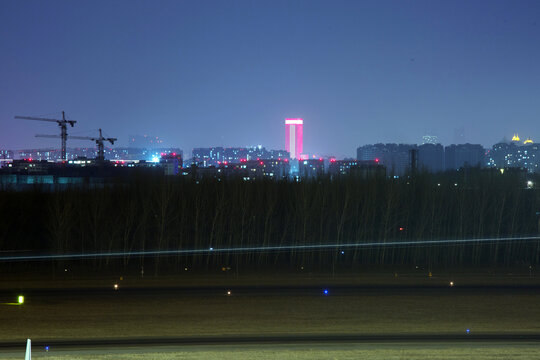 沈阳机场和城市夜景