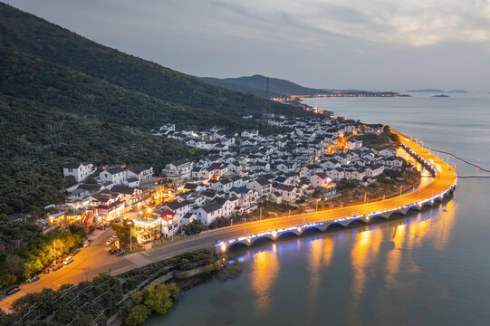 岱心湾夜色