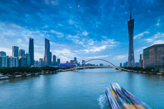 广州塔与珠江新城高楼大厦风景