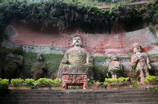 摩崖石刻佛造像