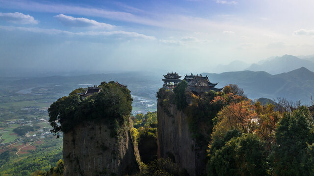 窦圌山