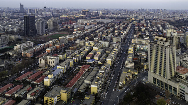 中国长春市城区初春晨景