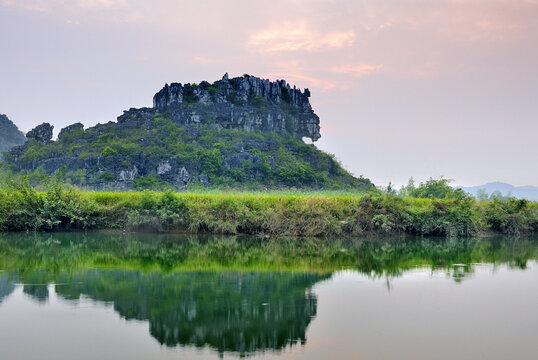 乡村小景小溪