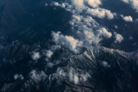 西南青山