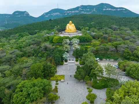 航拍济南千佛山公园