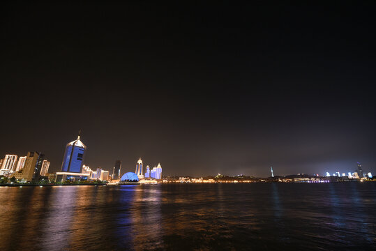 青岛海滨夜景