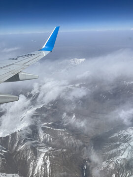 飞越雪山