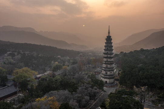 济南灵岩寺风光