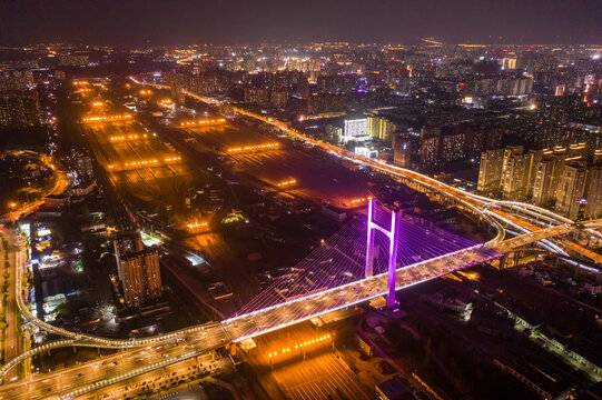 航拍郑州农业路大桥夜景灯光秀