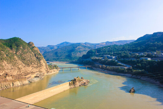 黄河三门峡大坝