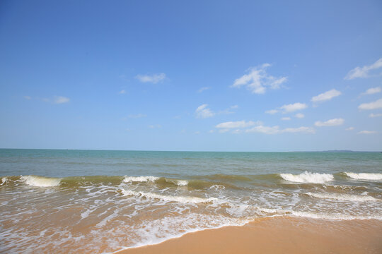 大海沙滩海浪